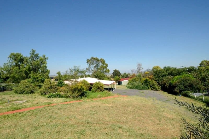 11 Emmanulla Drive, KINGSTHORPE QLD 4400, Kingsthorpe - Thumbnail 8