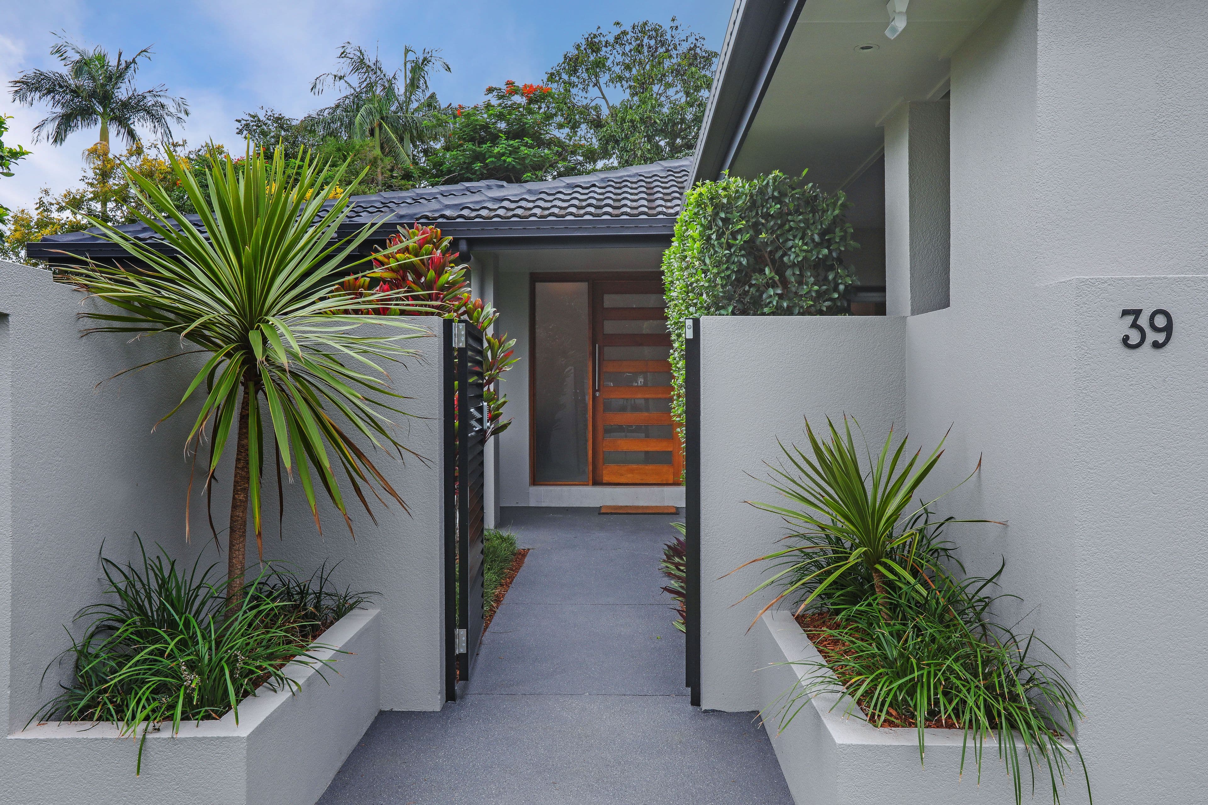 39 Jaguar Drive, Bundall QLD 4217, Bundall - Thumbnail 3