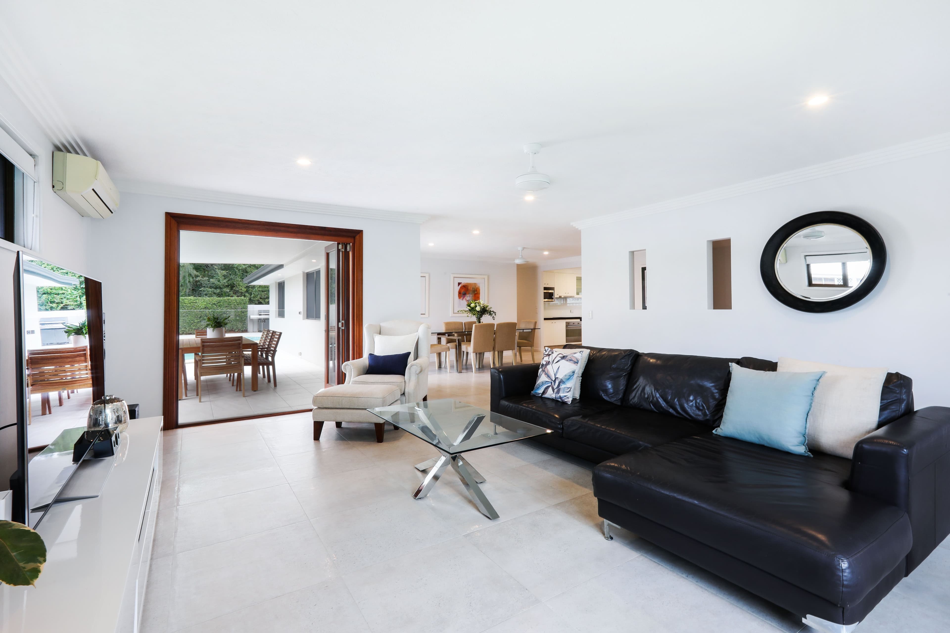 39 Jaguar Drive, Bundall QLD 4217, Bundall - Thumbnail 4