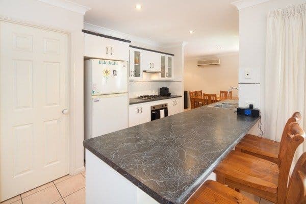 8 Waterford Grove, IDALIA QLD 4811, Idalia - Thumbnail 6