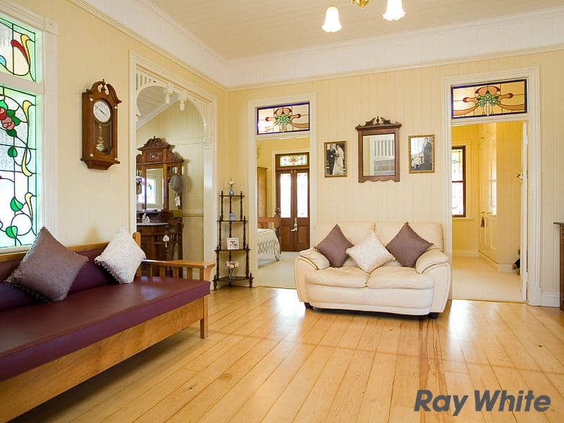 18 Seventh Avenue, KEDRON QLD 4031, Kedron - Thumbnail 2