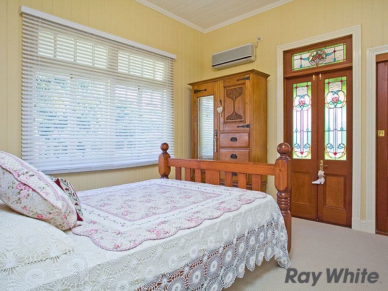 18 Seventh Avenue, KEDRON QLD 4031, Kedron - Thumbnail 5