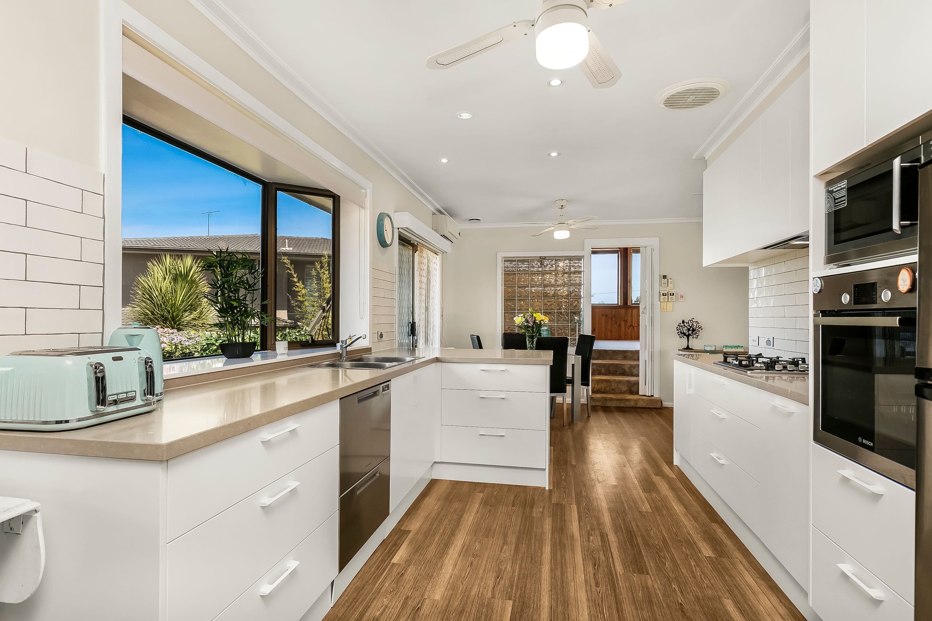 11 Toombah Street, Mount Waverley VIC 3149, Mount Waverley - Thumbnail 3