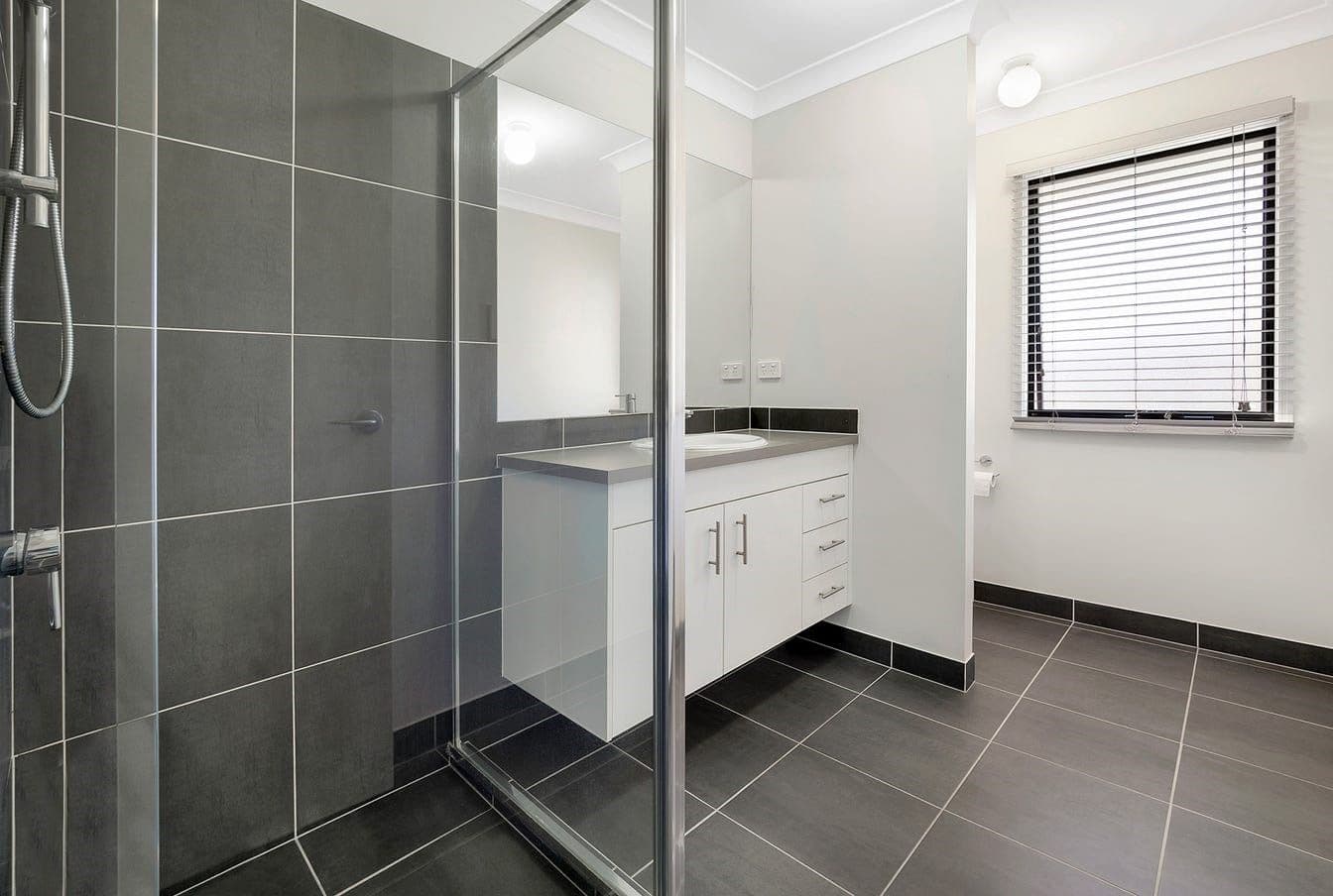 9 Howard Street, Oxley QLD 4075, Oxley - Thumbnail 6