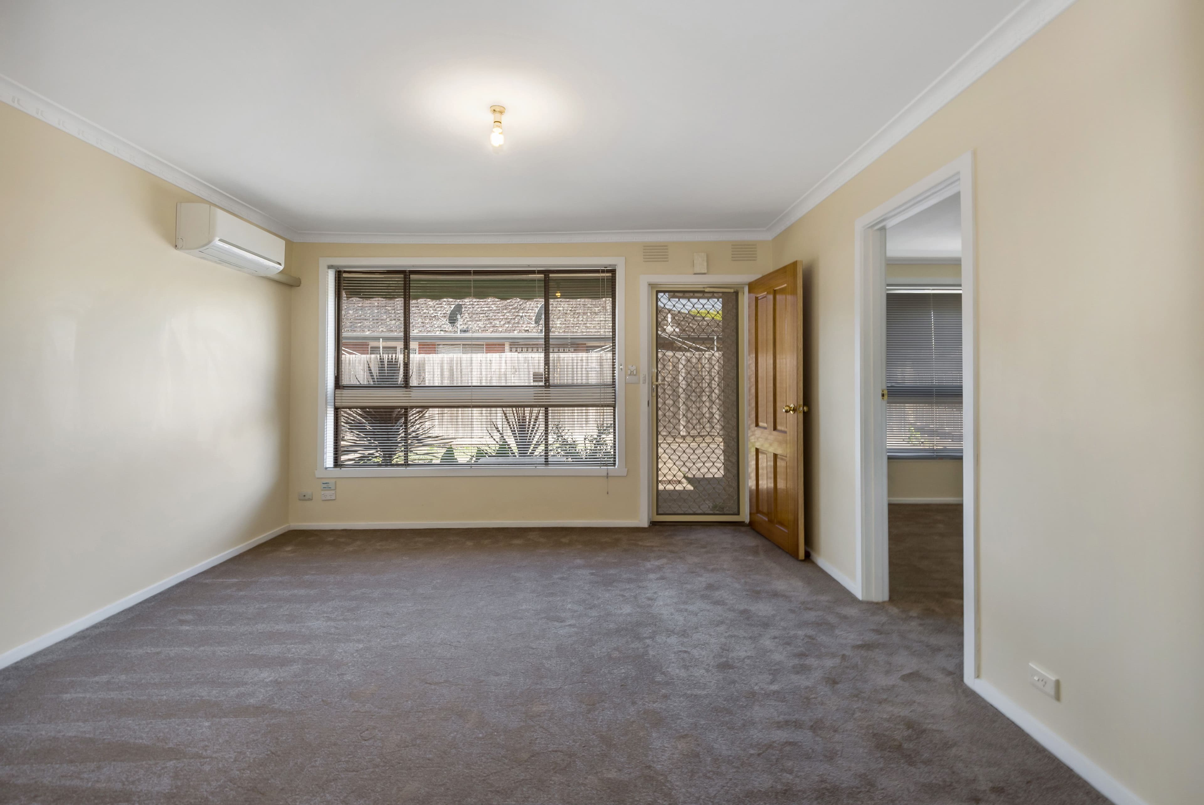 97 Barton Street, Reservoir VIC 3073, Reservoir - Thumbnail 2