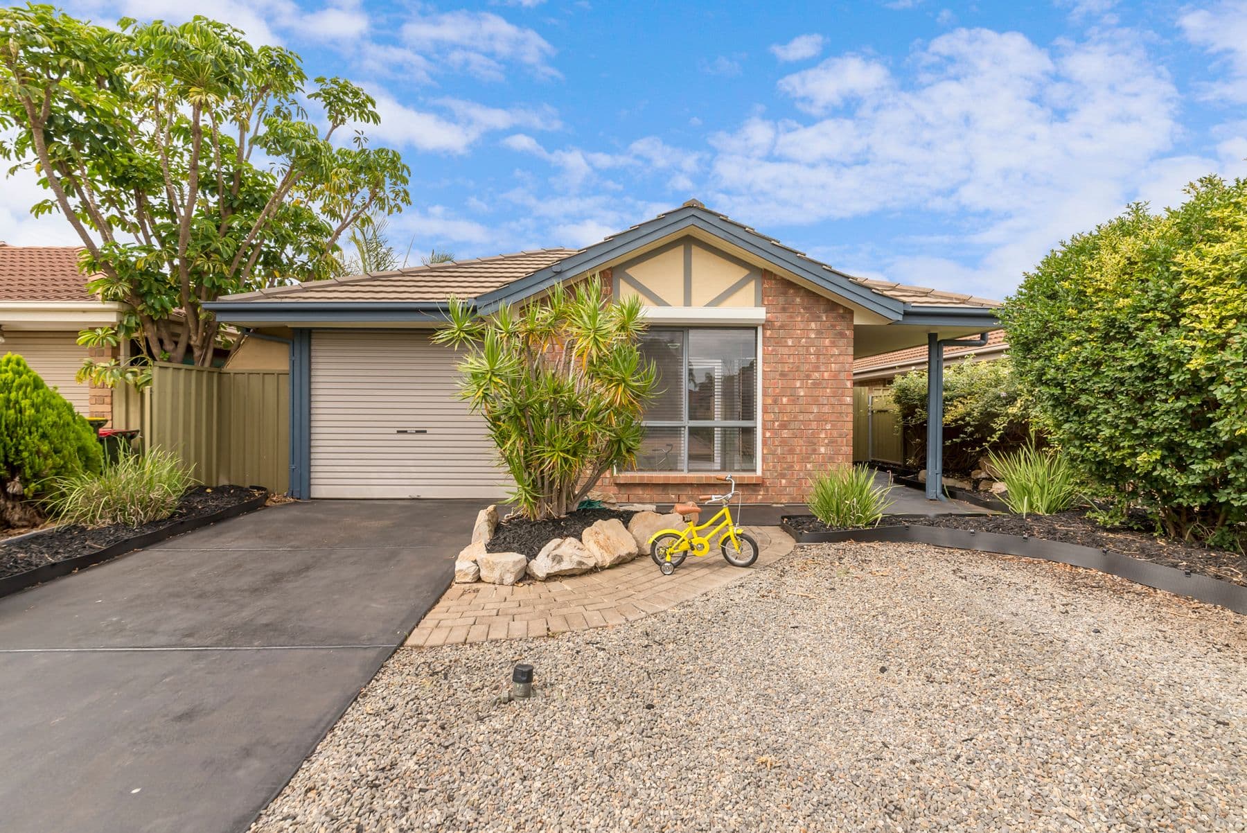 10 Halbert Court, Andrews Farm SA 5114, Andrews Farm - Image 1