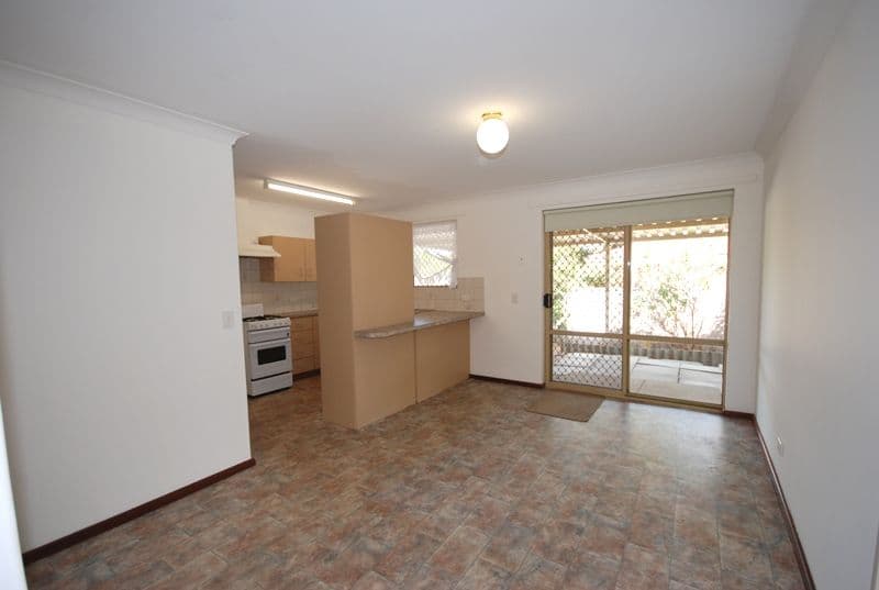 10 Simmons Loop, PARMELIA WA 6167, Parmelia - Thumbnail 2