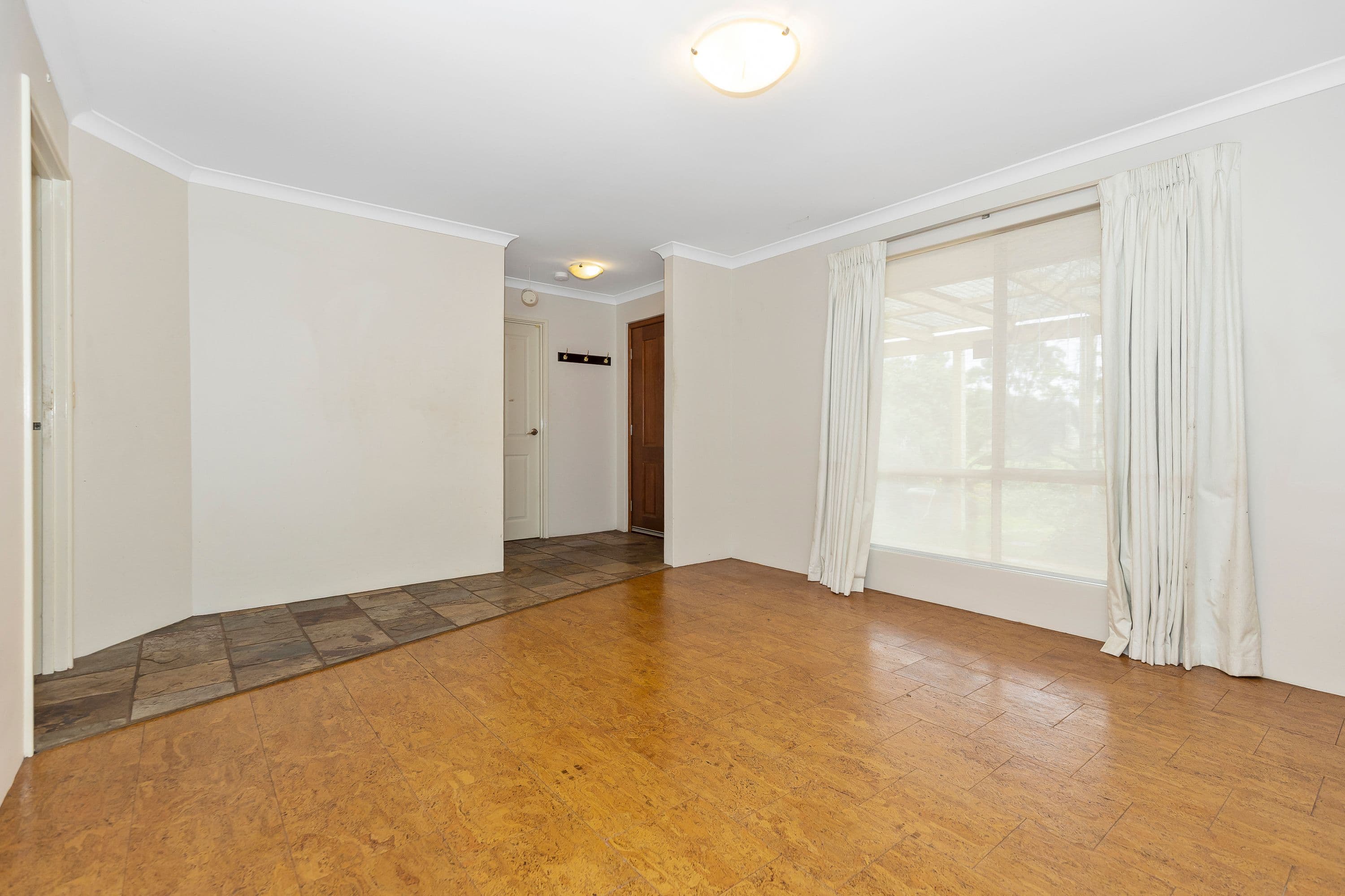 8 Dunmore Circuit, Merriwa WA 6030, Merriwa - Thumbnail 2