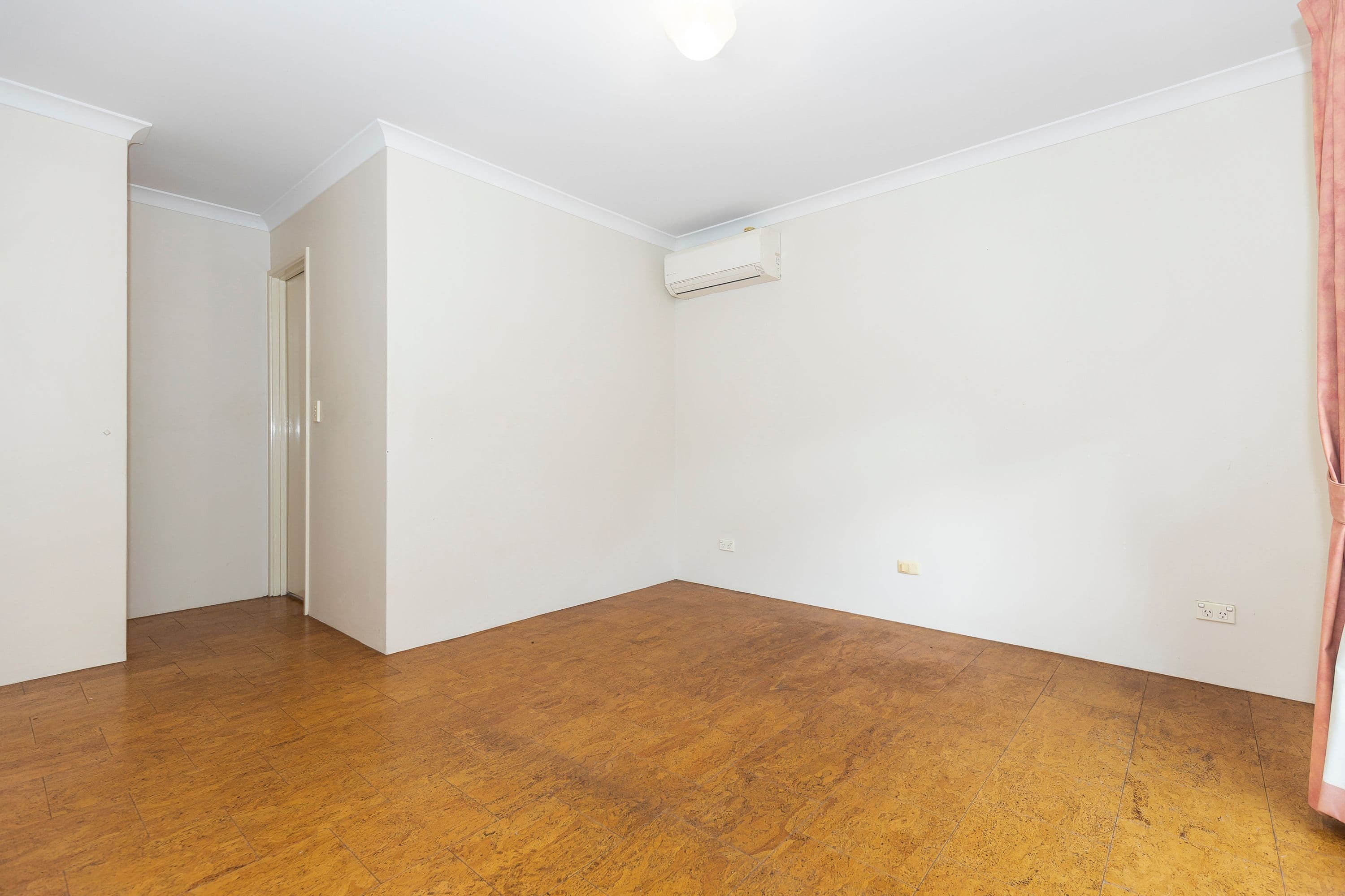 8 Dunmore Circuit, Merriwa WA 6030, Merriwa - Thumbnail 4
