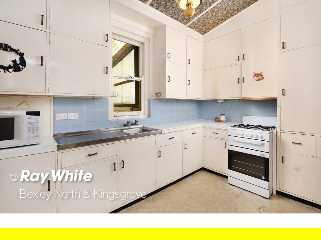 98 Mill Street, Carlton - Thumbnail 2
