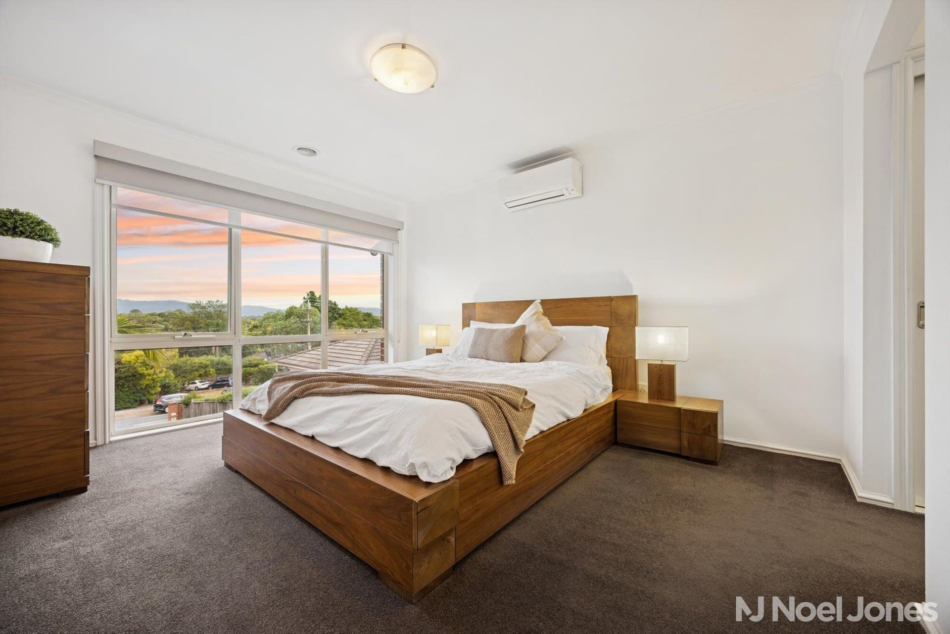 11 Evelyn Road, RINGWOOD NORTH, Ringwood North - Thumbnail 8