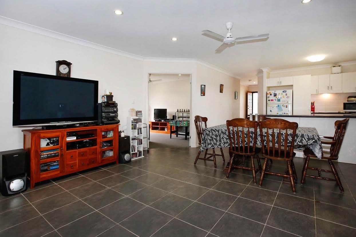 7 Yamacutta Court, BURDELL QLD 4818, Burdell - Thumbnail 4