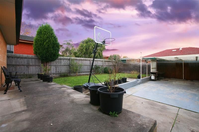 56 Greenwood Drive, BUNDOORA VIC 3083, Bundoora - Thumbnail 8