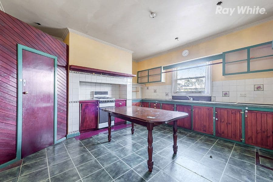 40 Boldrewood Parade, Reservoir VIC 3073, Reservoir - Thumbnail 3