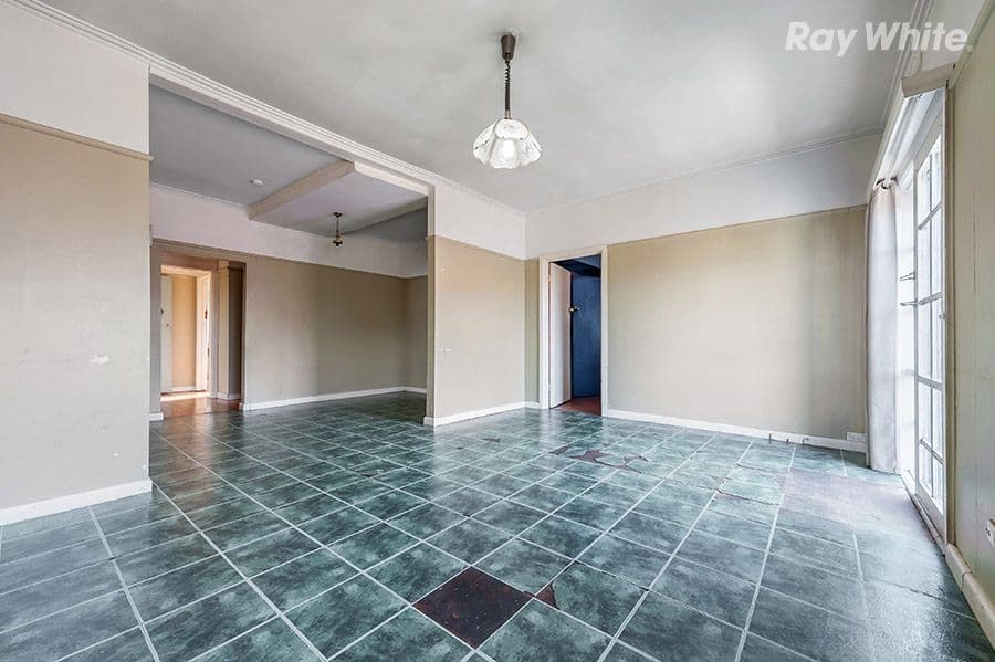 40 Boldrewood Parade, Reservoir VIC 3073, Reservoir - Thumbnail 4