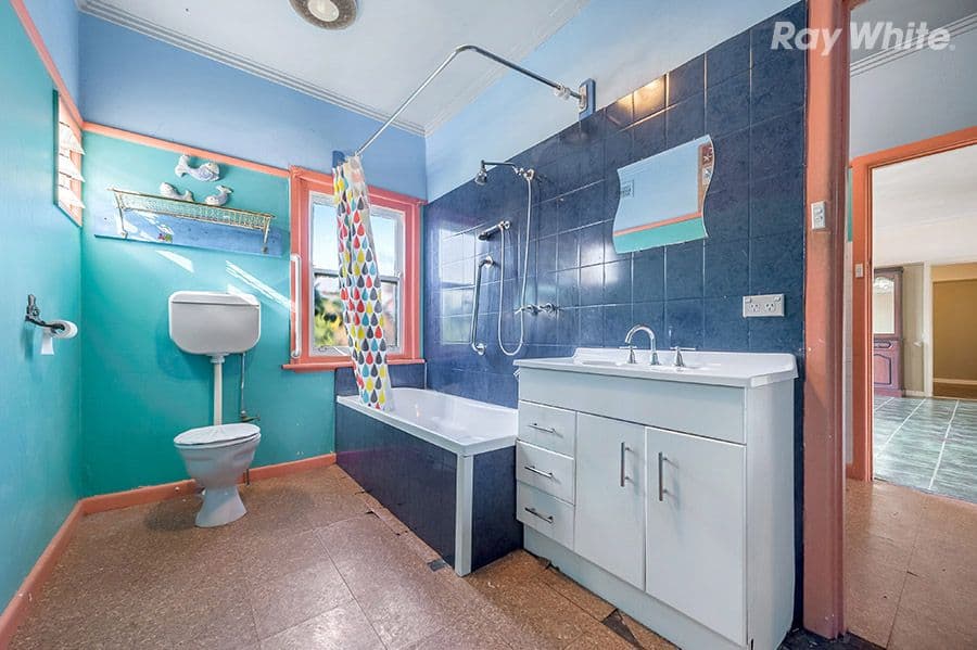 40 Boldrewood Parade, Reservoir VIC 3073, Reservoir - Thumbnail 6