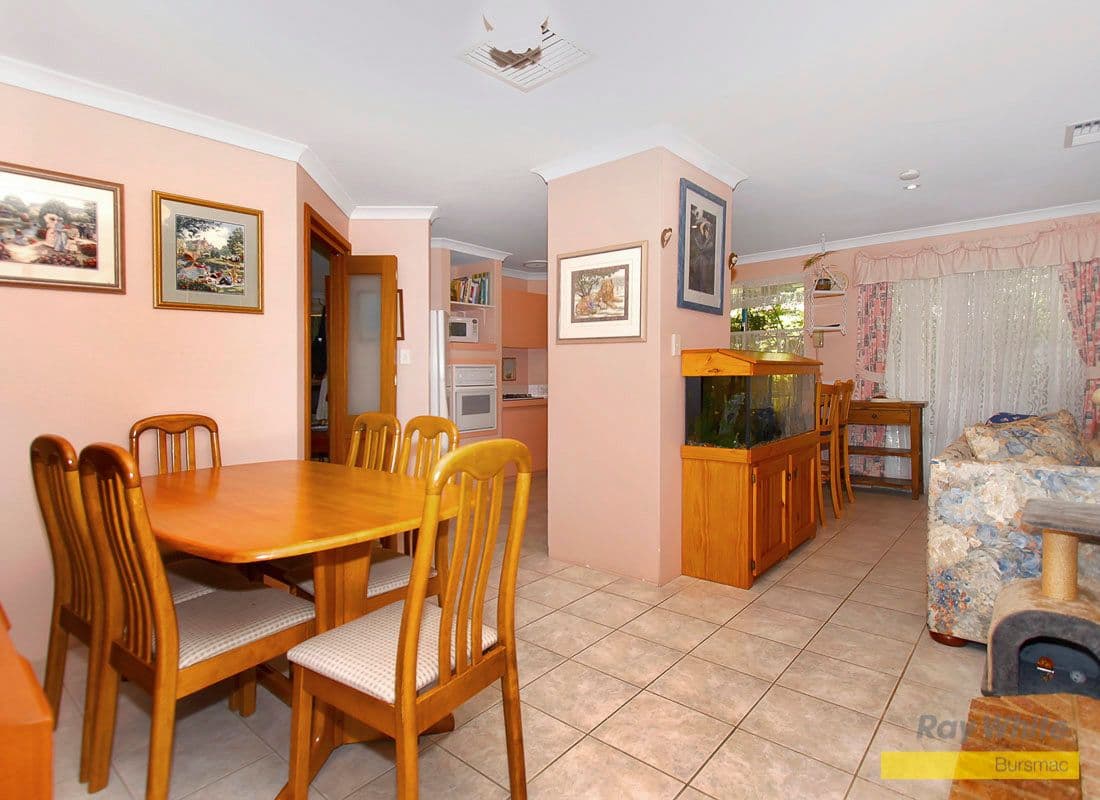 16 Yandal Crescent, BALLAJURA WA 6066, Ballajura - Thumbnail 7