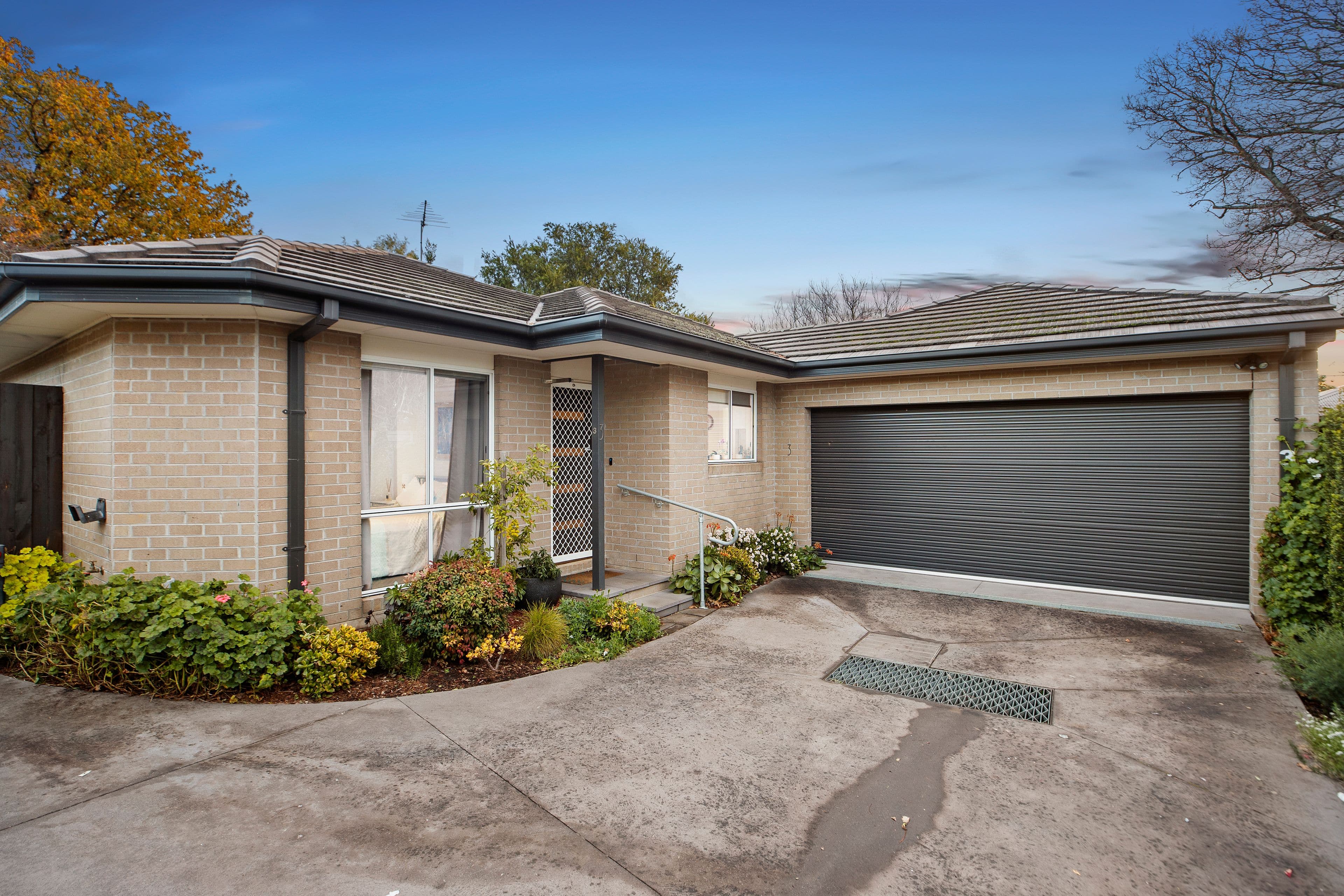 27 Moroney Street, Boronia VIC 3155, Boronia - Image 1