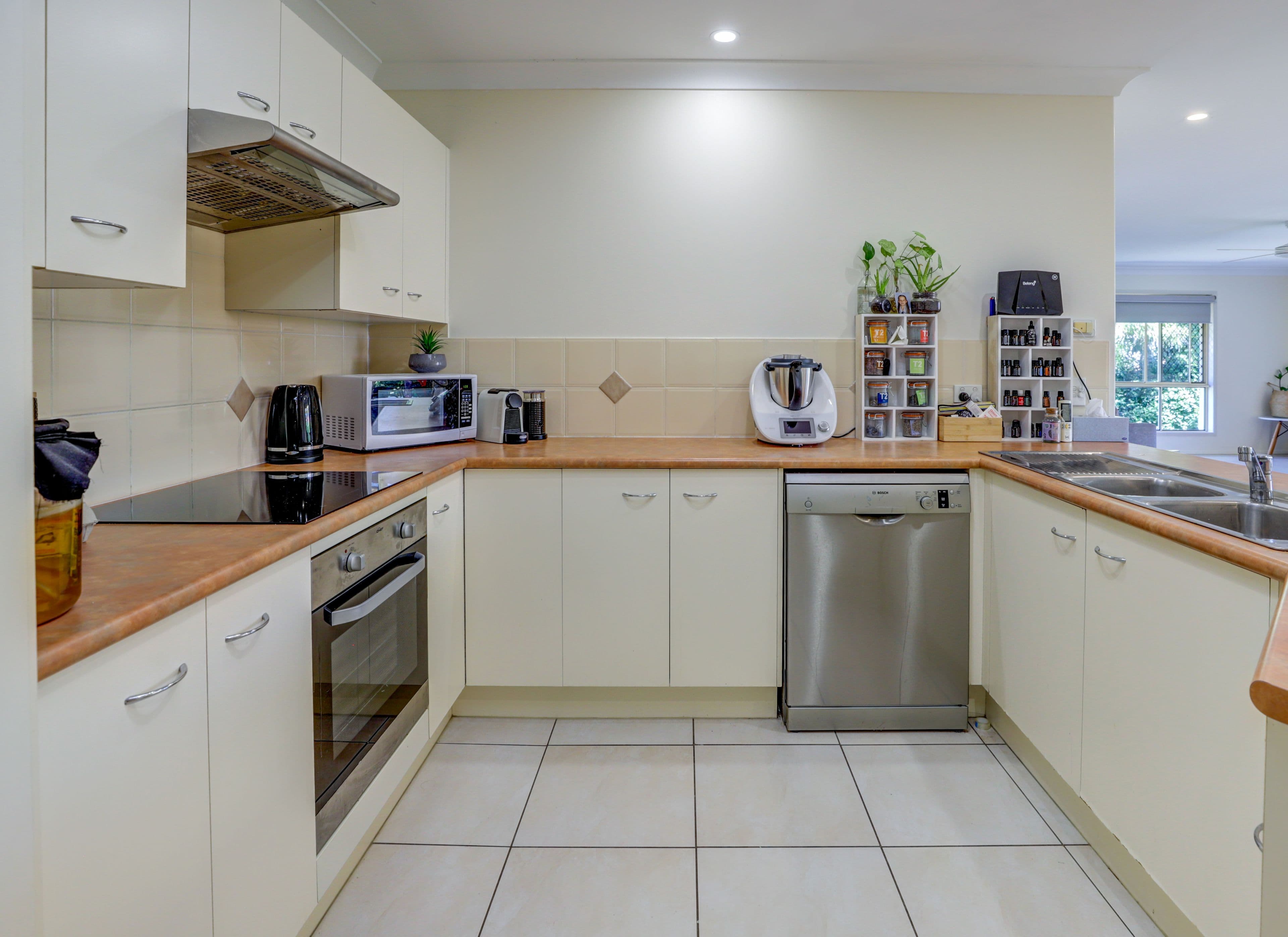 54 Ancona Street, Carrara QLD 4211, Carrara - Thumbnail 5