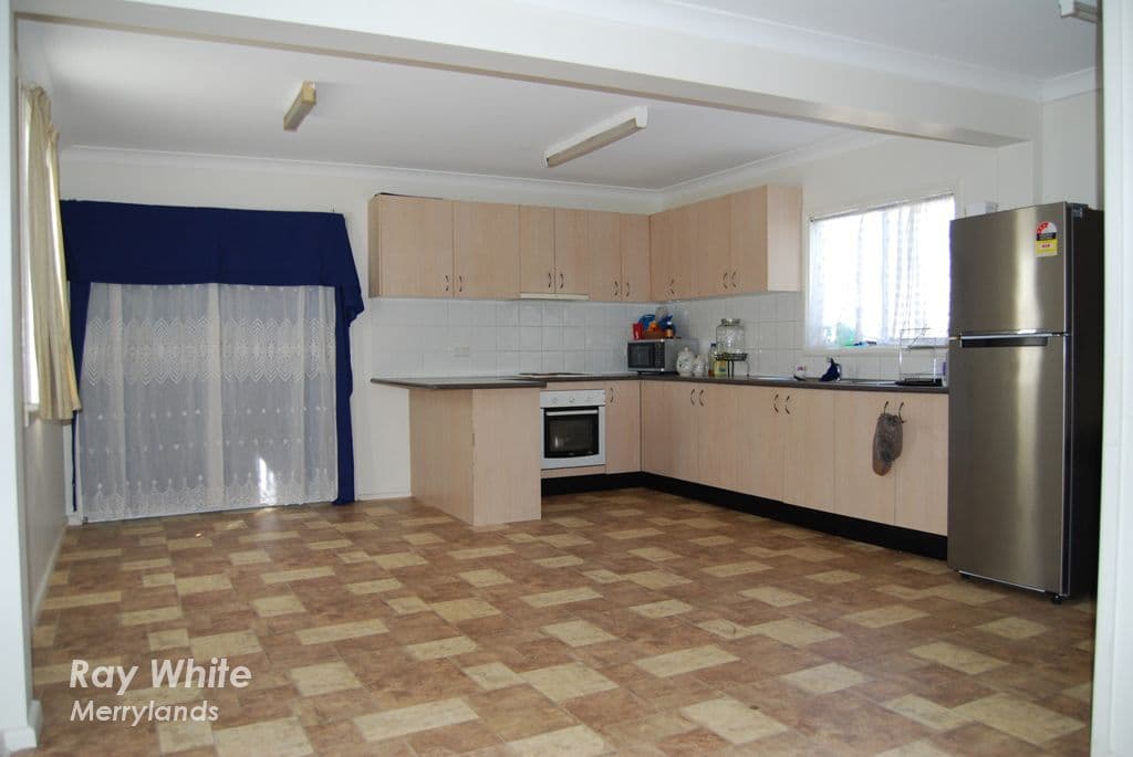 31 Feramin Avenue, Whalan NSW 2770, Whalan - Thumbnail 2