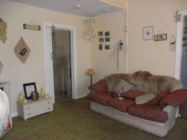 6 Niven Cresent, CARNAMAH WA 6517, Carnamah - Thumbnail 3