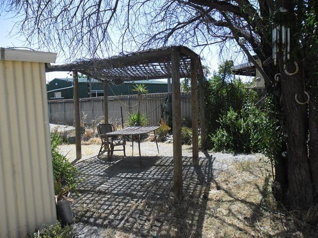 6 Niven Cresent, CARNAMAH WA 6517, Carnamah - Thumbnail 5