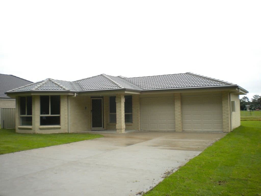 WEST NOWRA NSW 2541, West Nowra - Image 1
