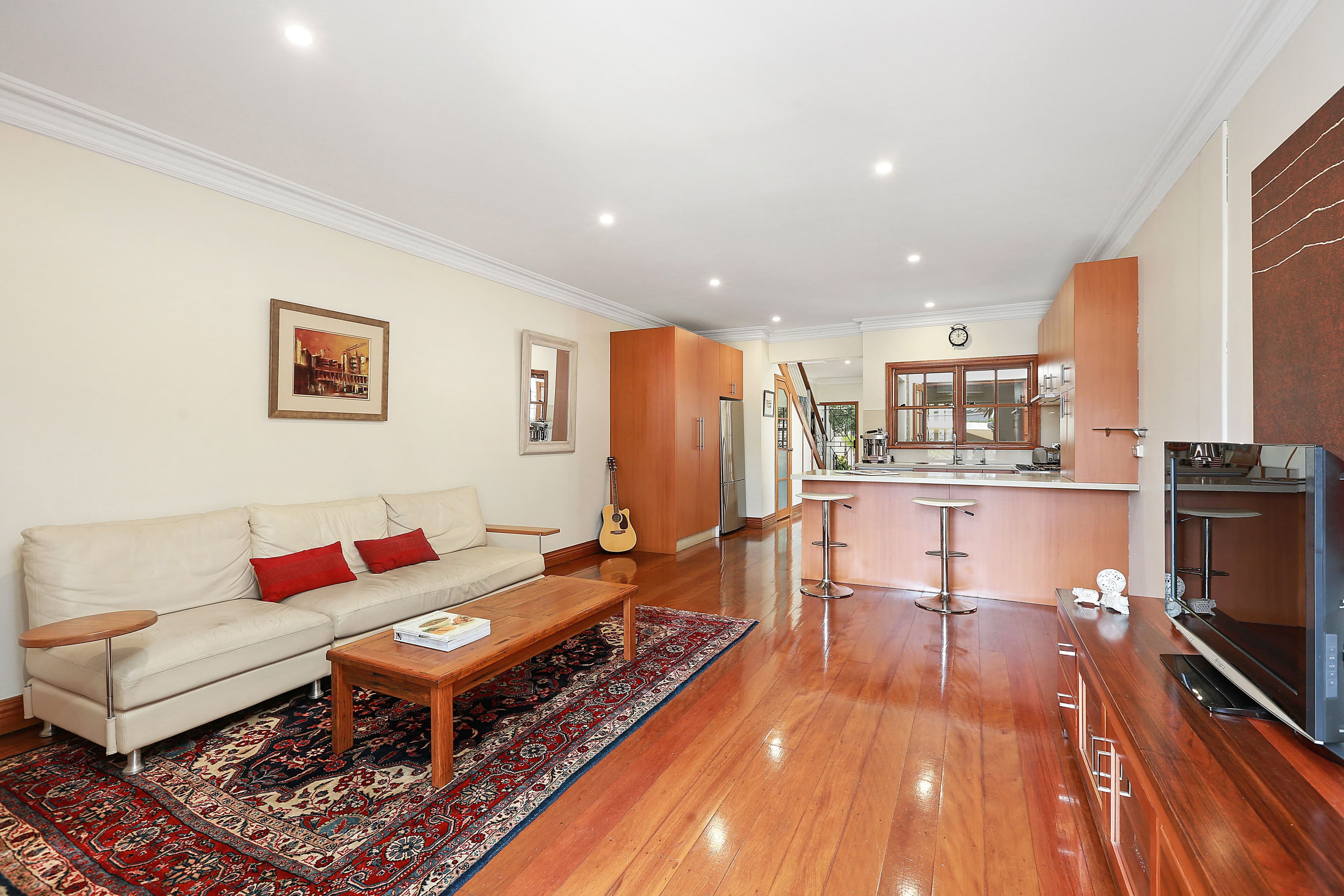 203 Lawrence Street, Alexandria - Thumbnail 3