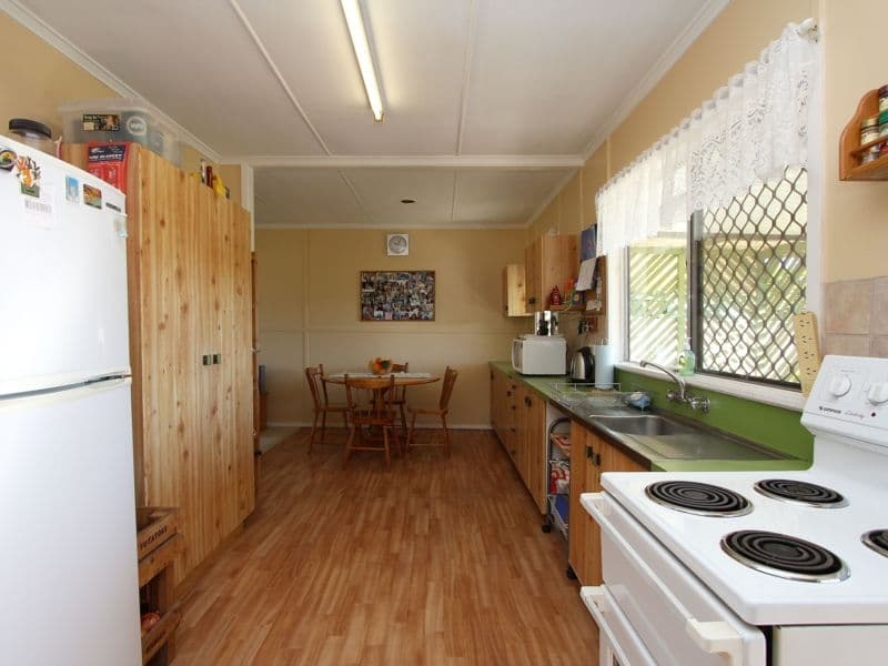 17 Pear Street, RUNCORN QLD 4113, Runcorn - Thumbnail 4