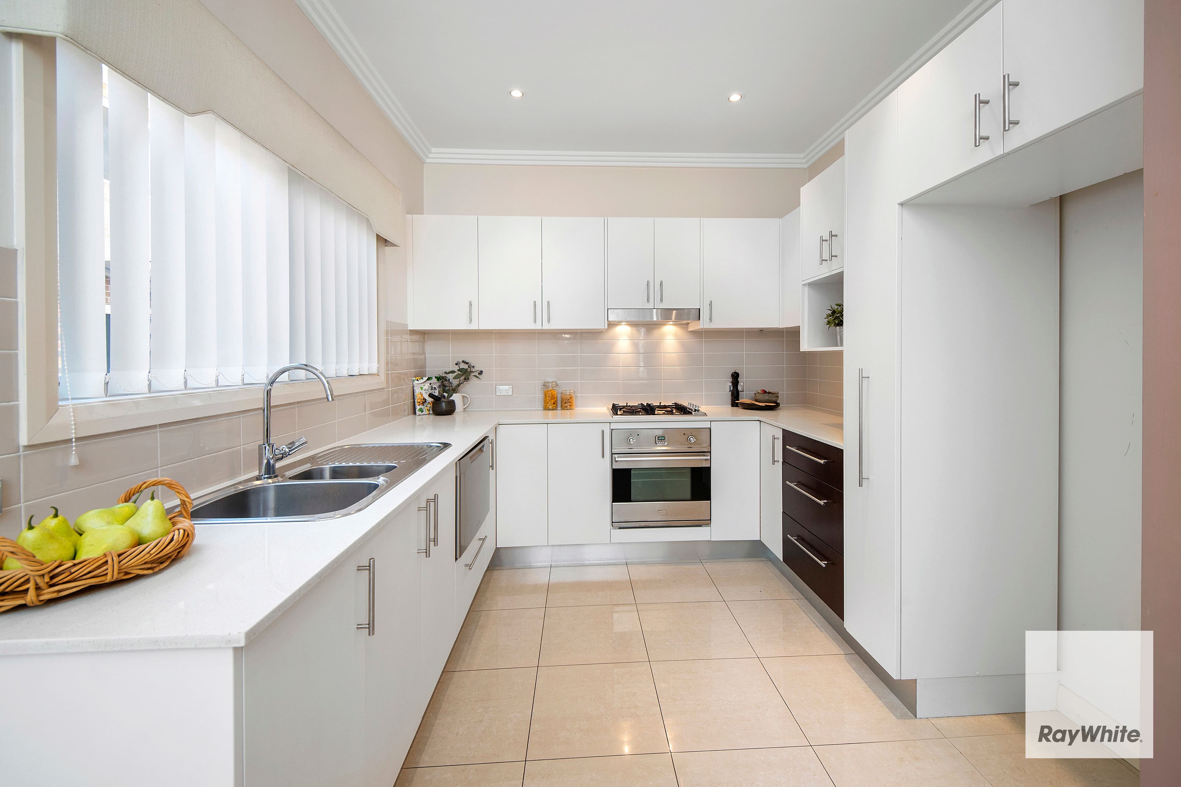 1 Combara Avenue, Caringbah NSW 2229, Caringbah - Thumbnail 3