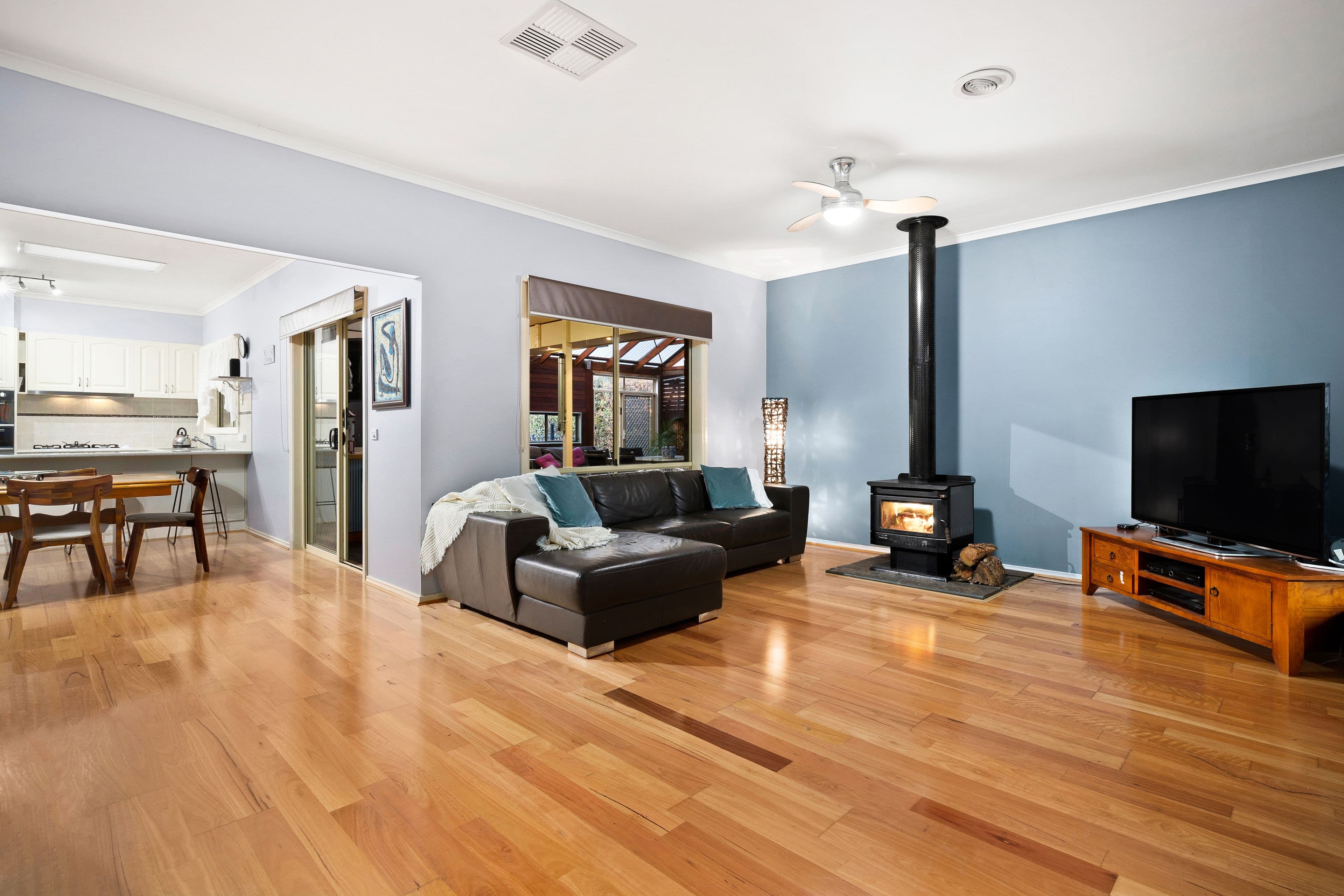 6 Banjo Paterson Drive, Pakenham VIC 3810, Pakenham - Thumbnail 6