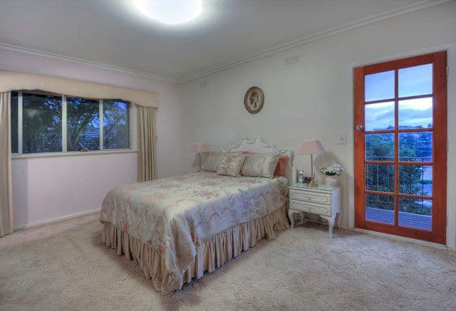 111 Graham Road, VIEWBANK VIC 3084, Viewbank - Thumbnail 5