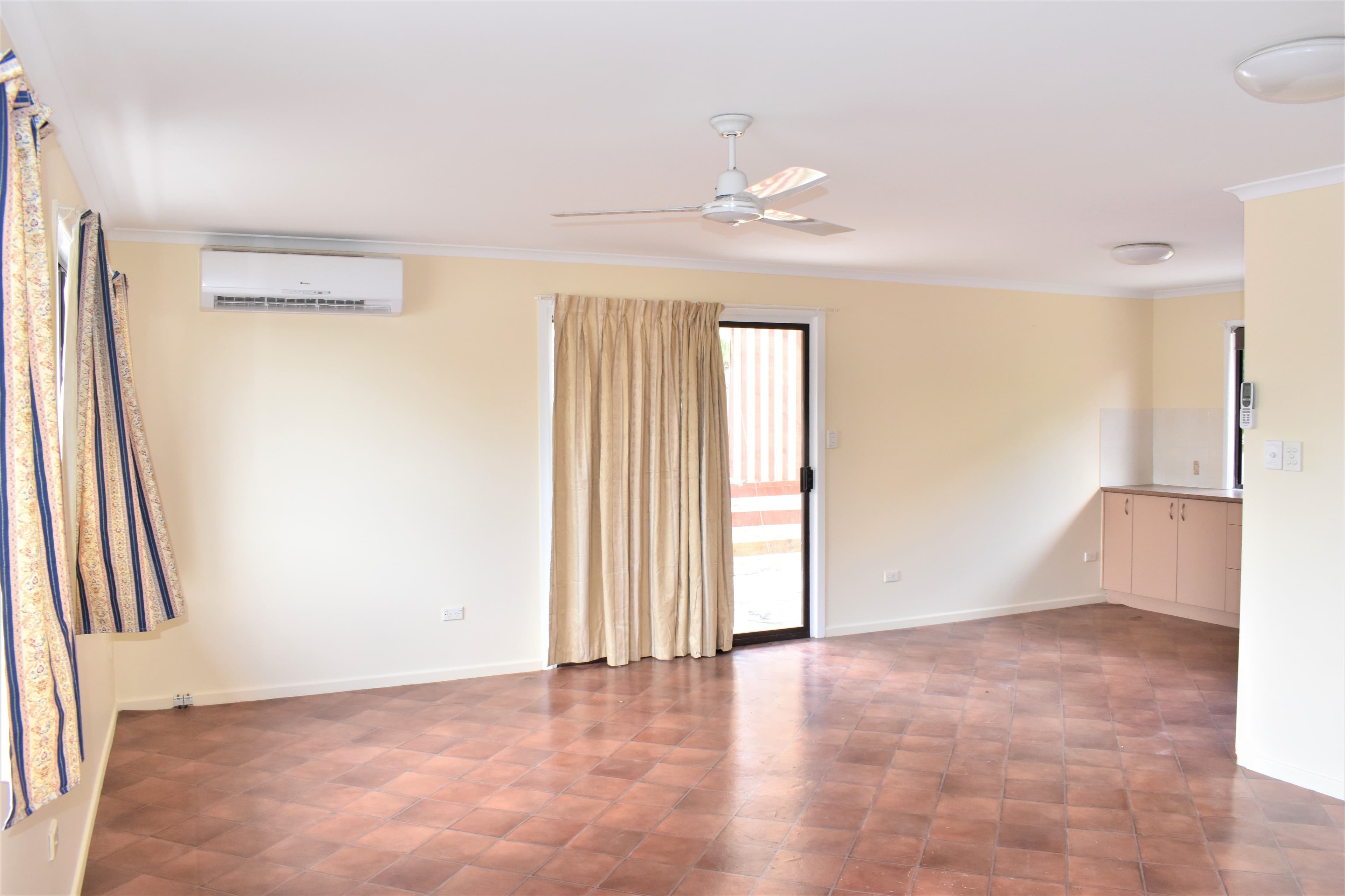 26 Sutton Street, Churchill QLD 4305, Churchill - Thumbnail 4