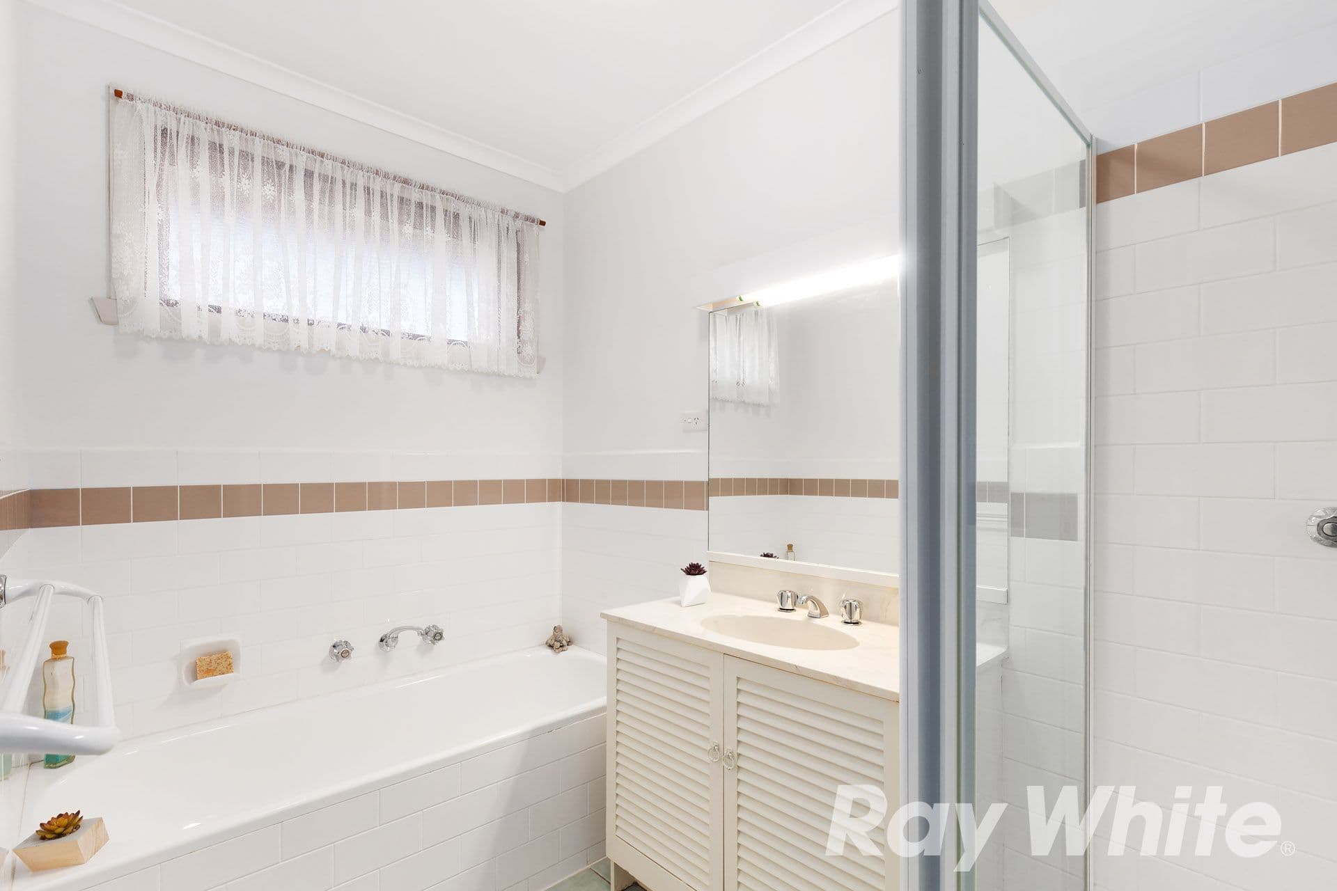9 Eton Square, Wantirna VIC 3152, Wantirna - Thumbnail 8