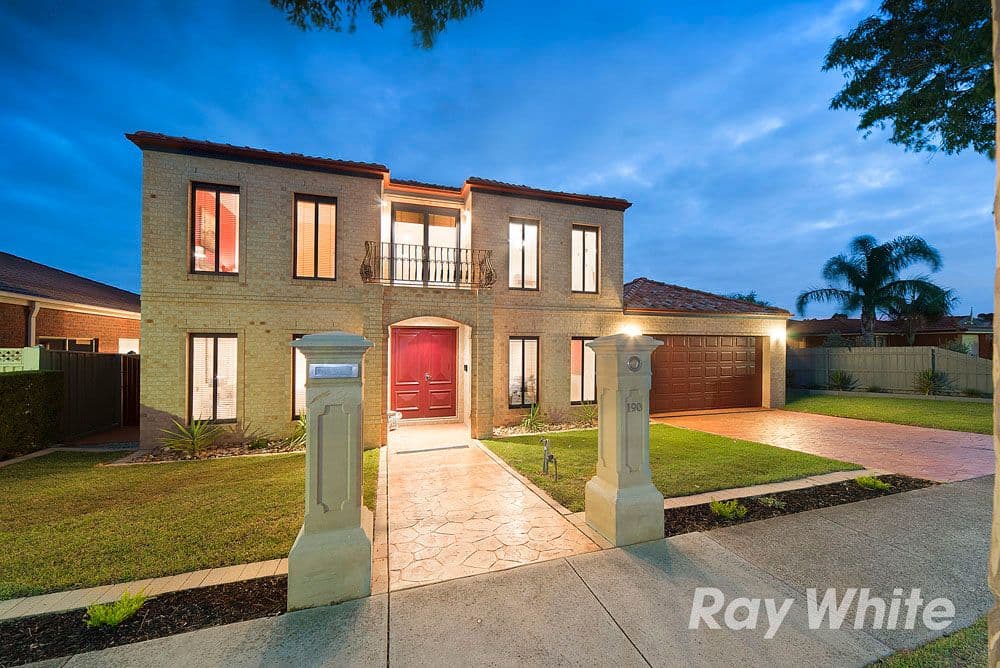 190 Karoo Road, ROWVILLE VIC 3178, Rowville - Thumbnail 2