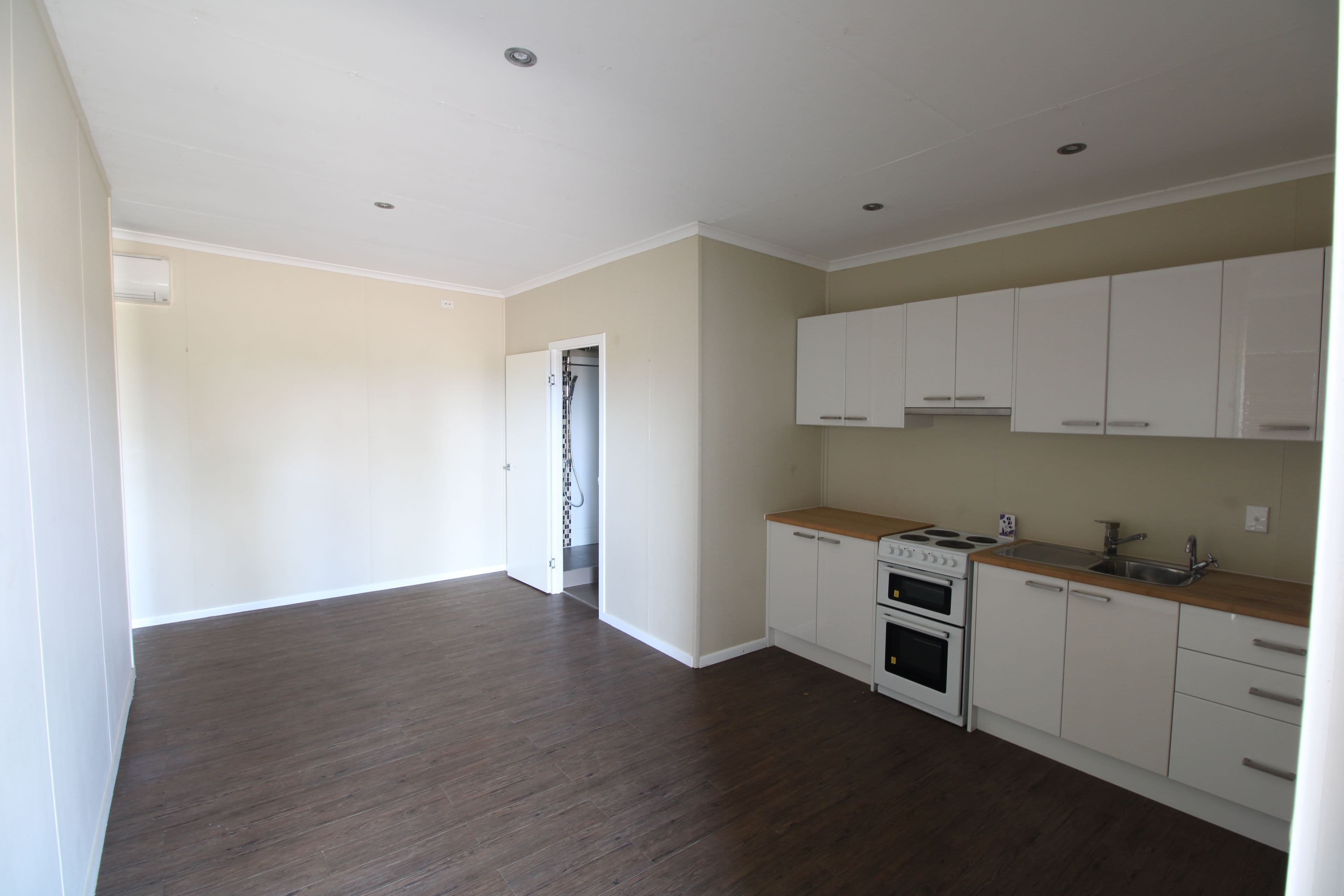 25282 Capricorn Highway, Emerald QLD 4720, Emerald - Thumbnail 7