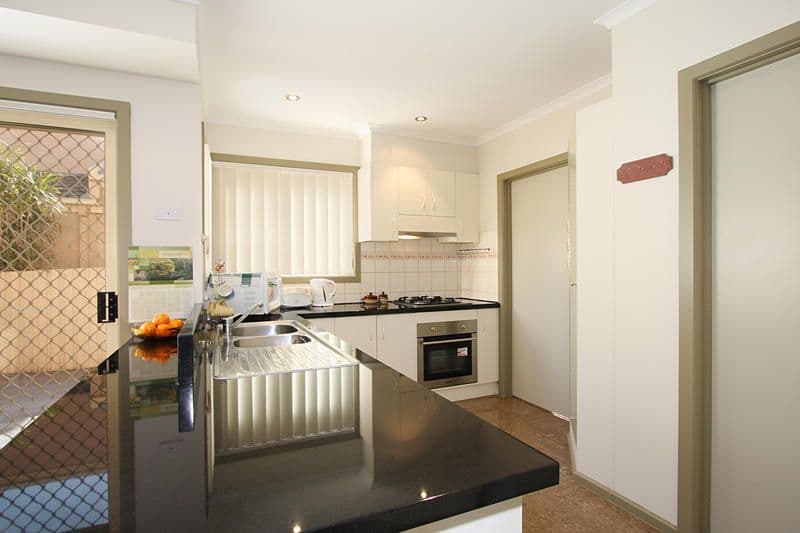 33 Wright Street, CLAYTON VIC 3168, Clayton - Thumbnail 3