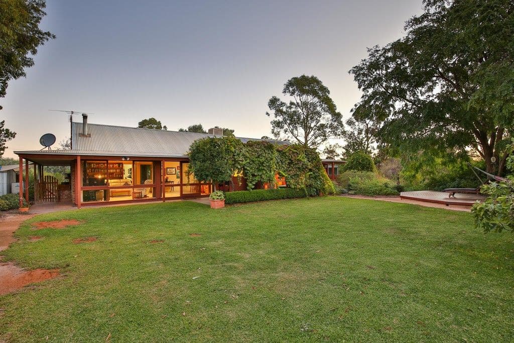 14 Ovens Avenue, Red Cliffs VIC 3496, Red Cliffs - Image 1