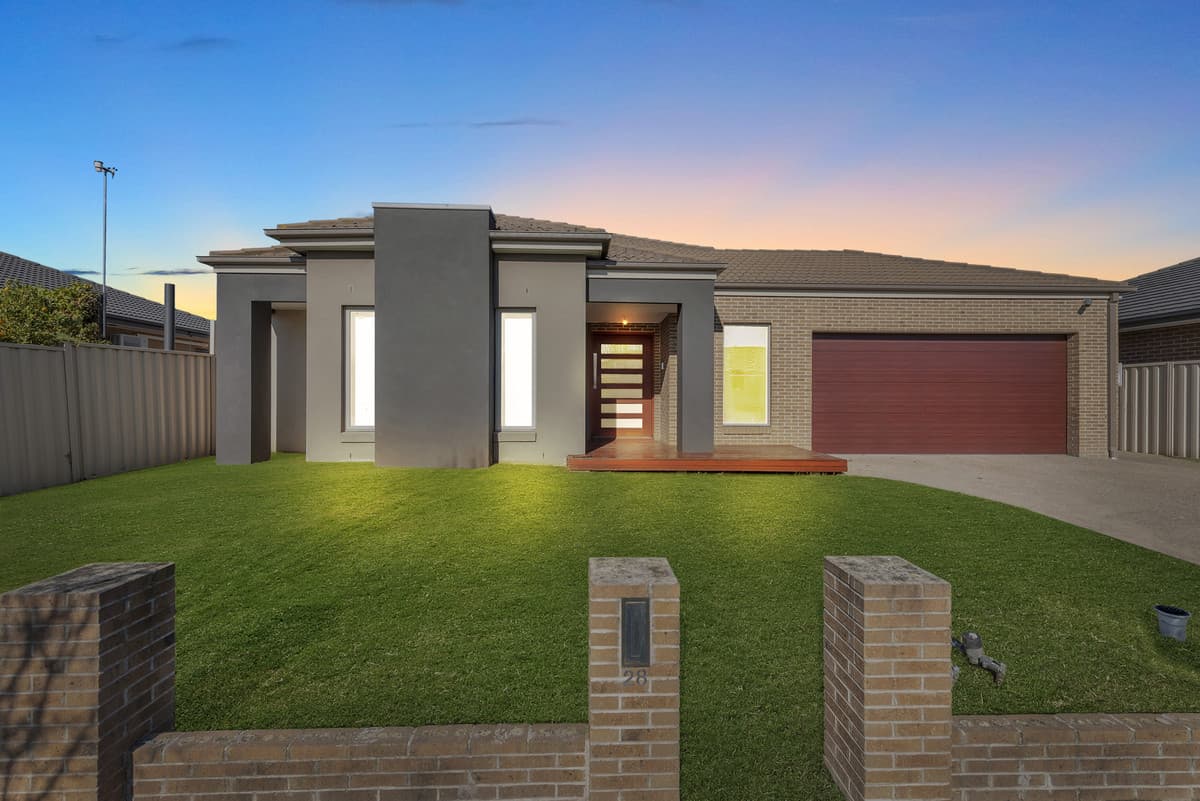 28 Ashford Drive, Pakenham VIC 3810, Pakenham - Image 1