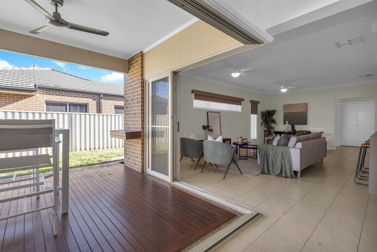 28 Ashford Drive, Pakenham VIC 3810, Pakenham - Thumbnail 3