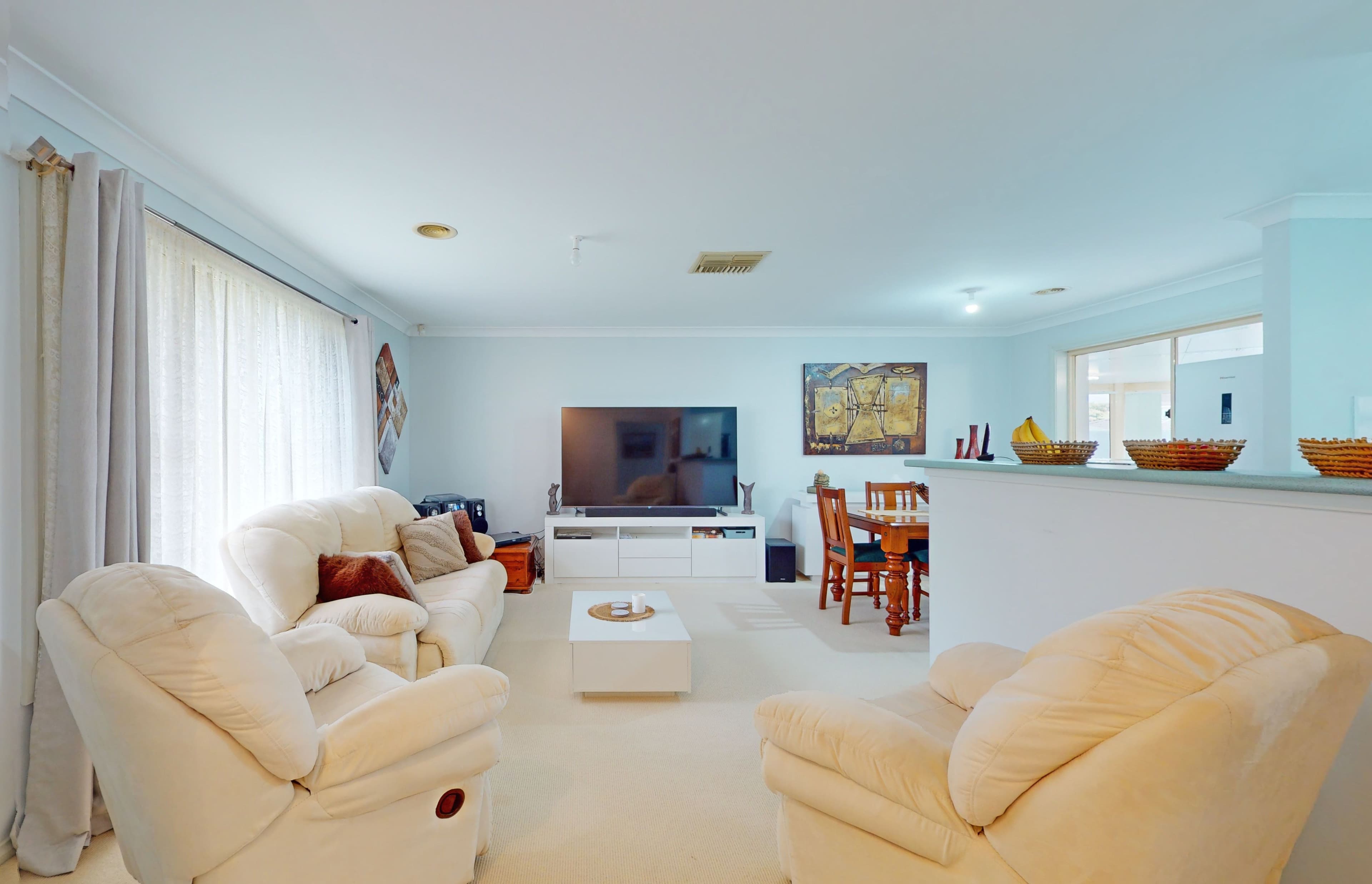4 Websdale Drive, Dubbo NSW 2830, Dubbo - Thumbnail 2