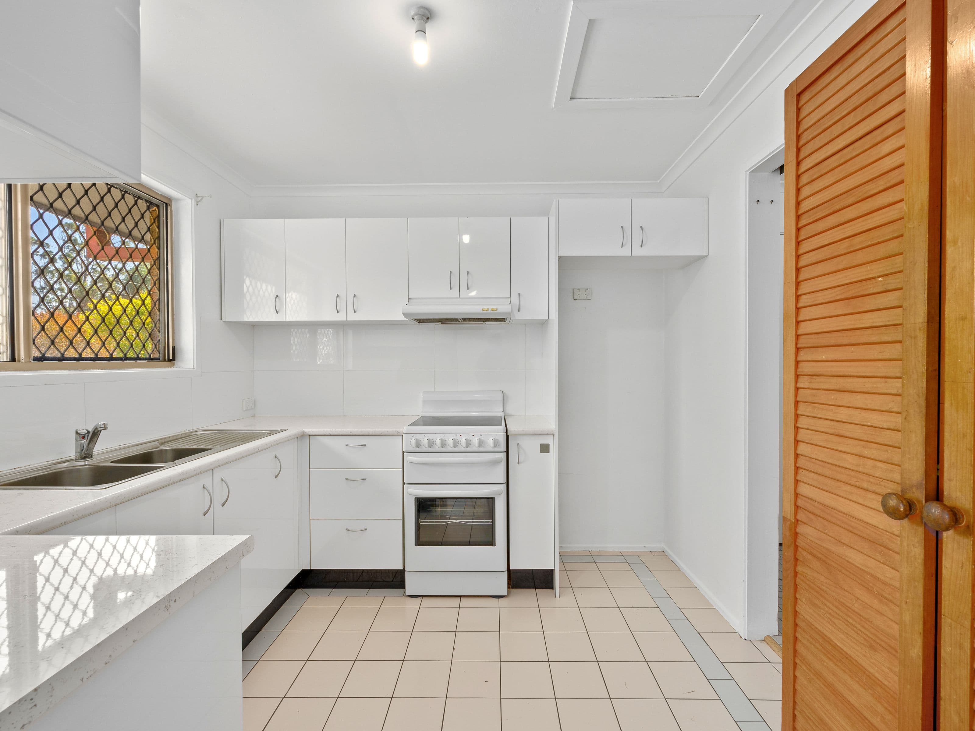 1 Barossa Street, Kingston QLD 4114, Kingston - Thumbnail 4
