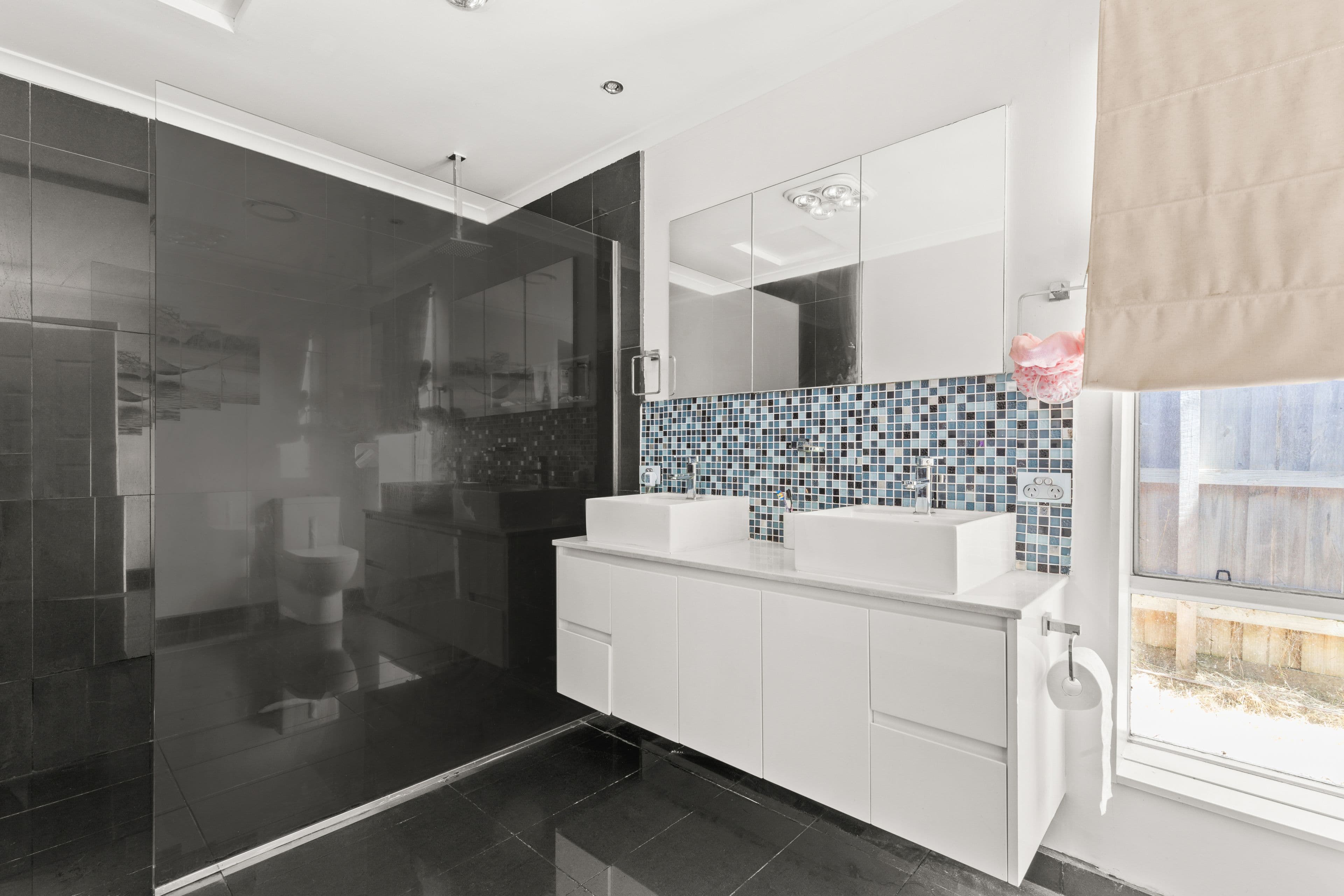 21 Ashton Place, Pakenham VIC 3810, Pakenham - Thumbnail 3