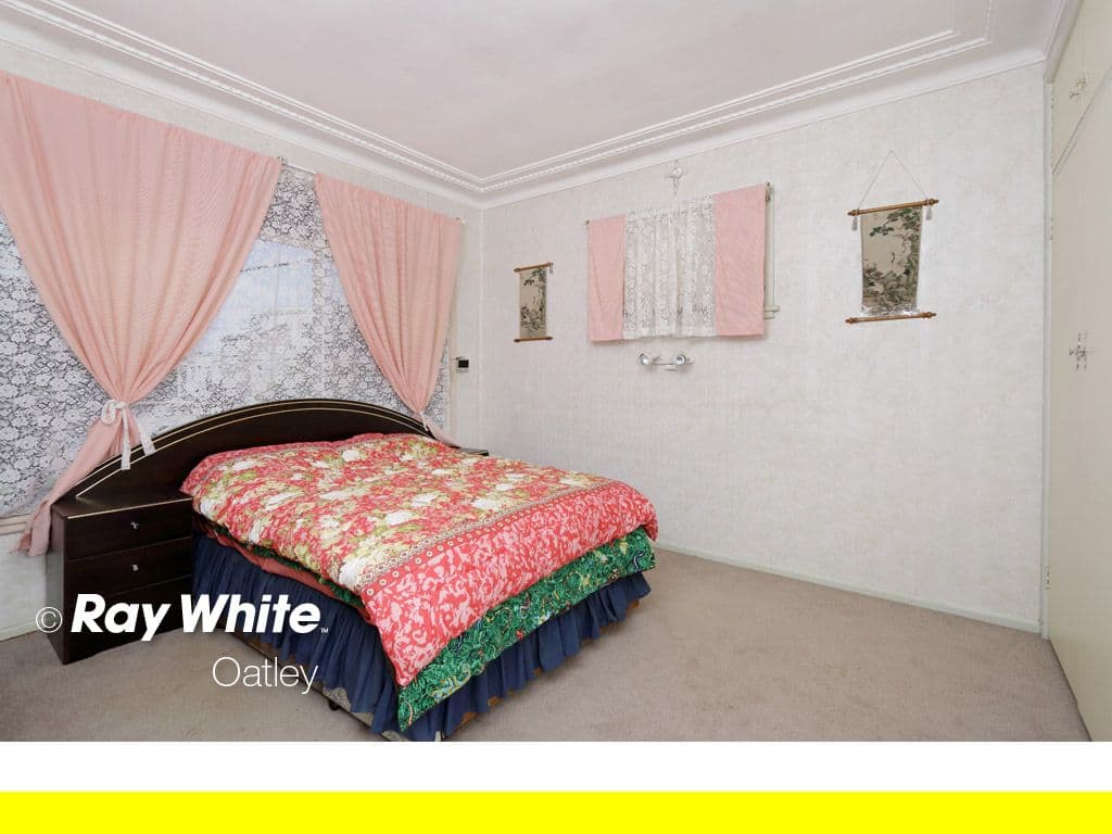 22 Koorabel Street, Lugarno NSW 2210, Lugarno - Thumbnail 4