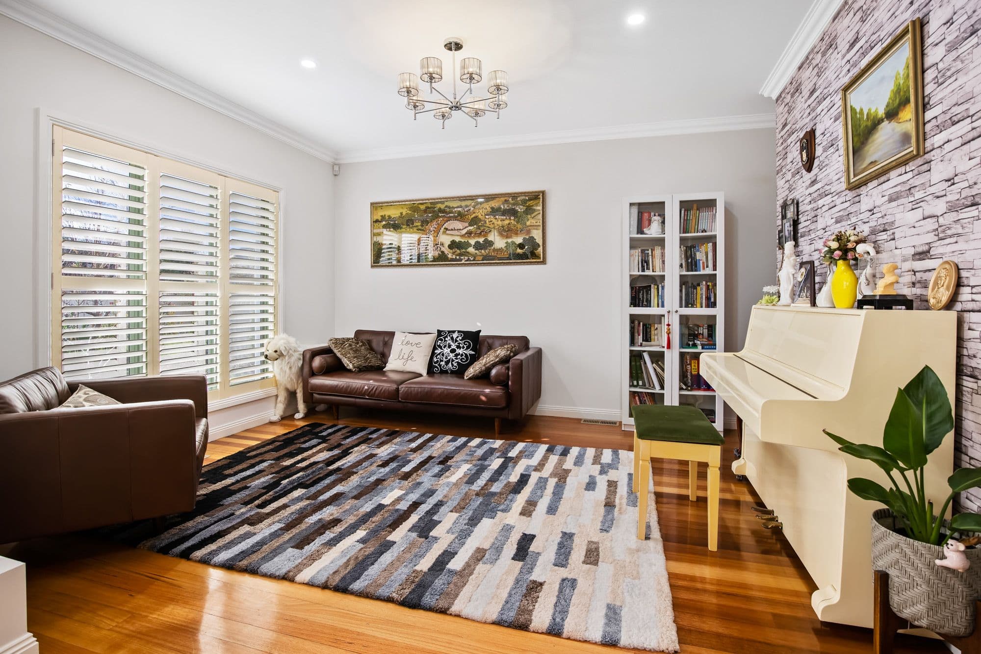 4 Royan Mews, Point Cook VIC 3030, Point Cook - Thumbnail 3