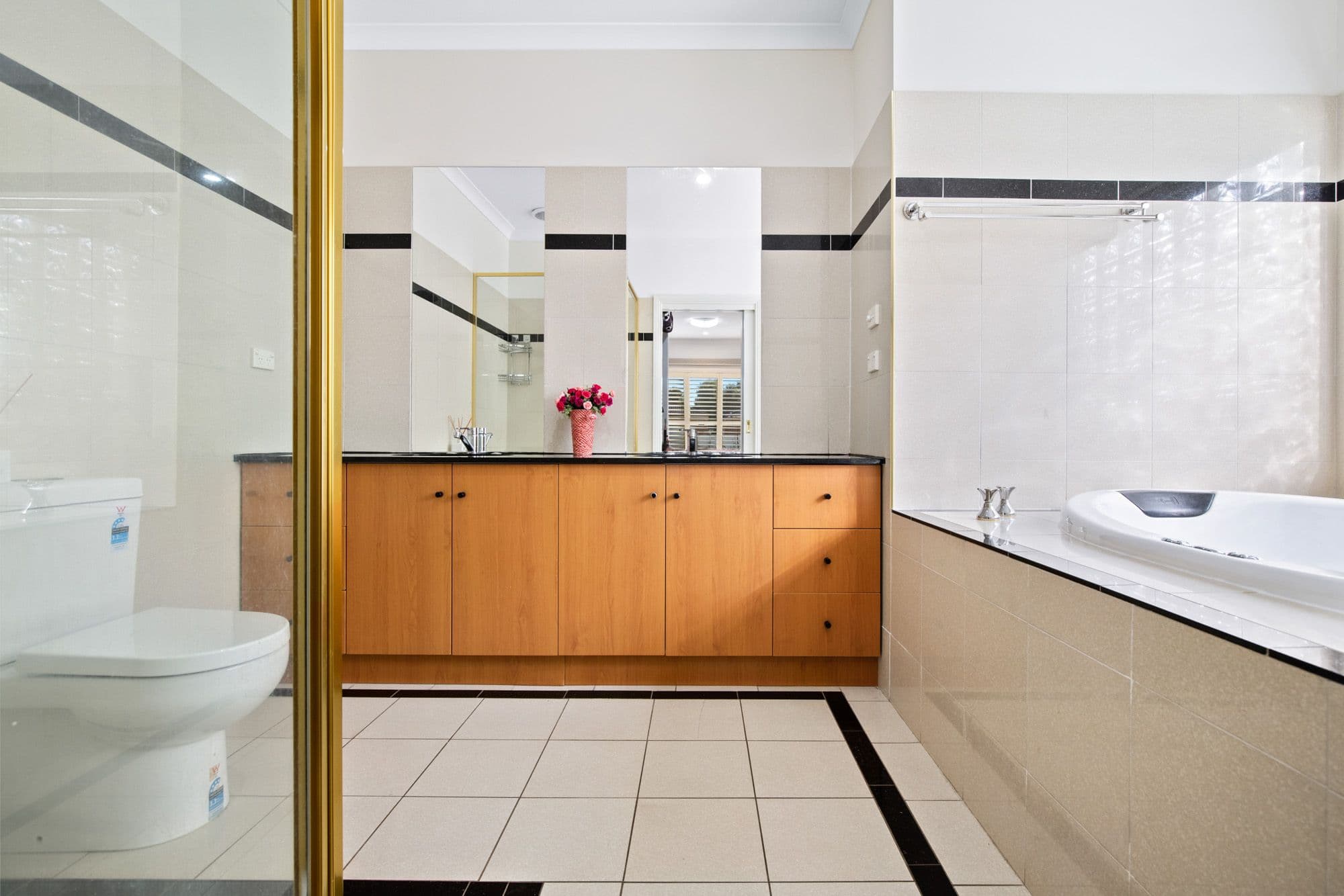 4 Royan Mews, Point Cook VIC 3030, Point Cook - Thumbnail 5