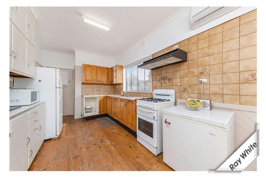 2 Collins Street, Queanbeyan - Thumbnail 2
