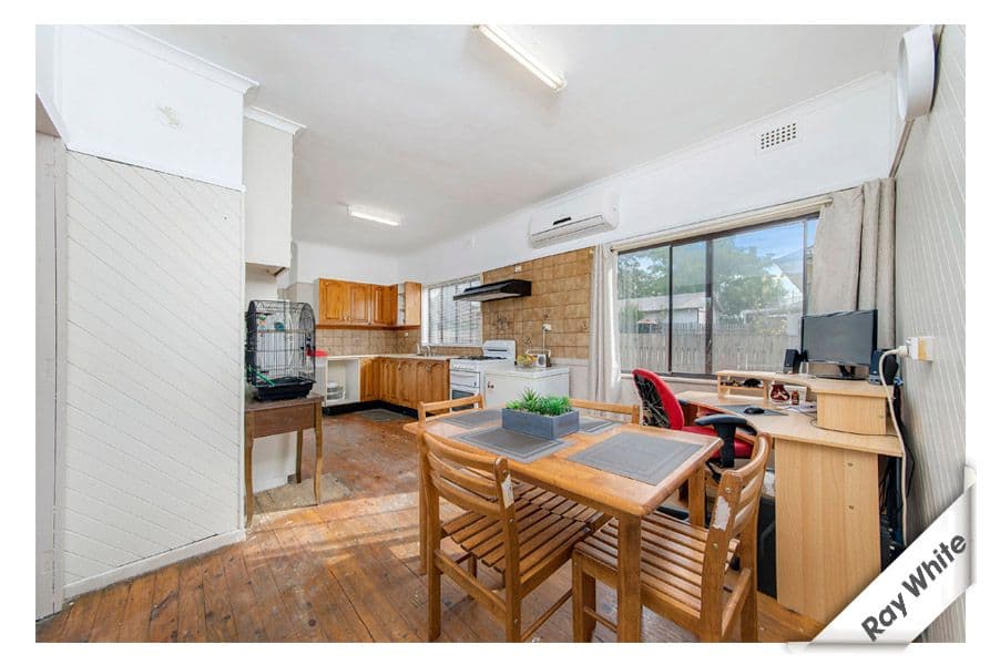 2 Collins Street, Queanbeyan - Thumbnail 3