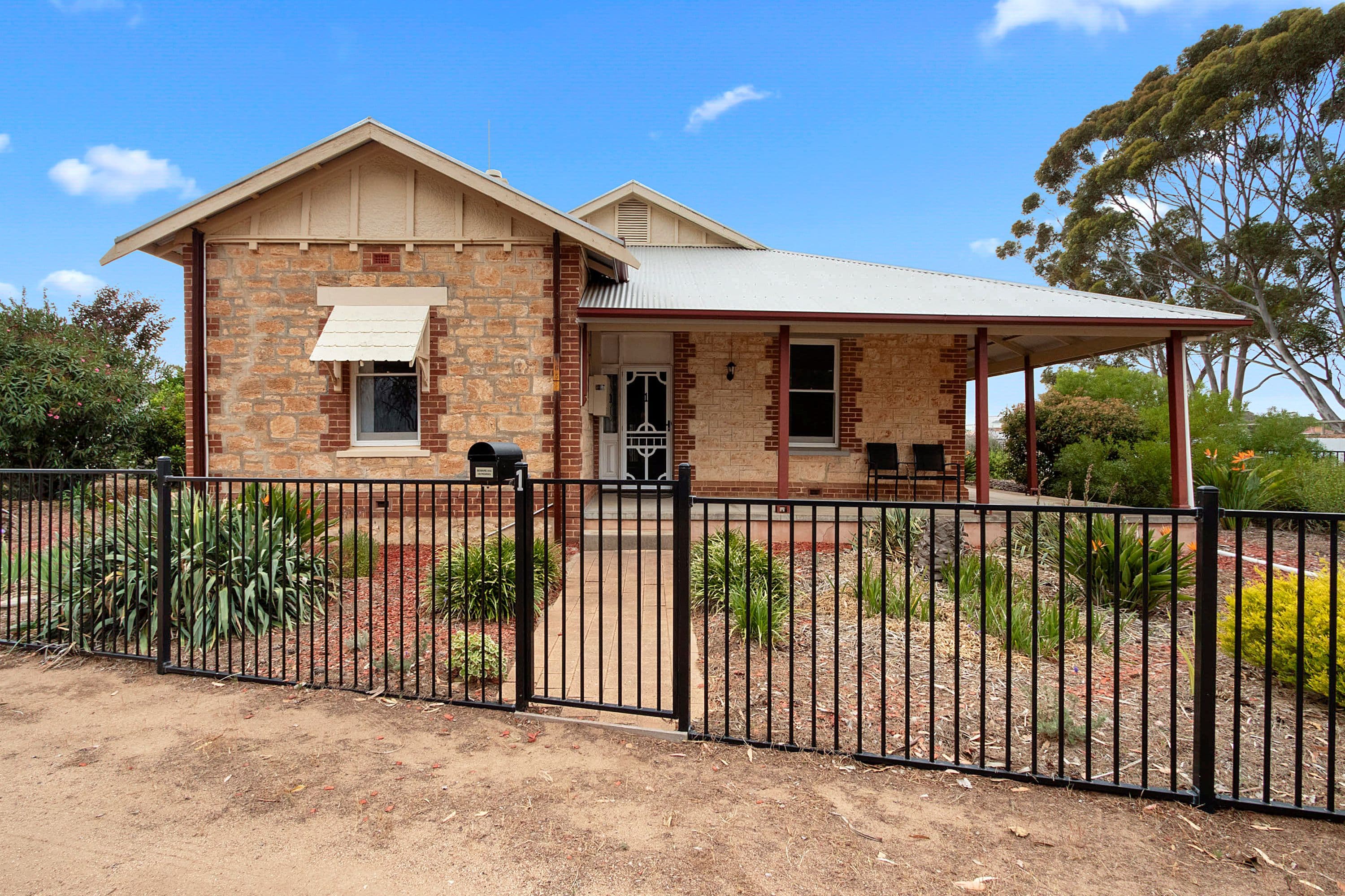 1 Centenary Avenue, Maitland SA 5573, Maitland - Thumbnail 2