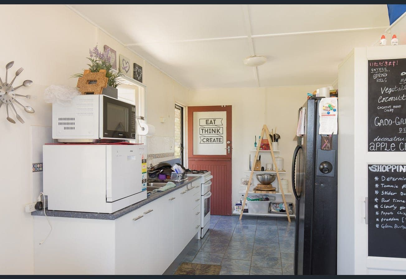 7 Trochus Street, Mansfield QLD 4122, Mansfield - Thumbnail 5